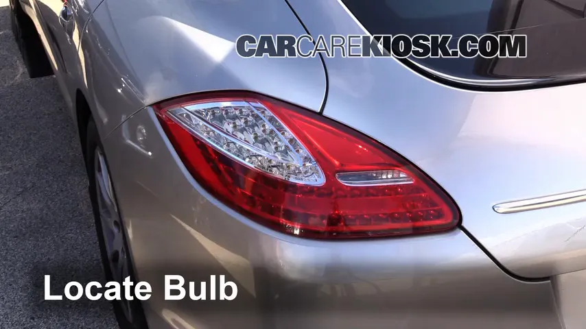 2010 Porsche Panamera 4S 4.8L V8 Lights